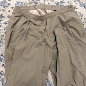 lululemon Surge Jogger Regular size xl brand new without tags Designed for Runni